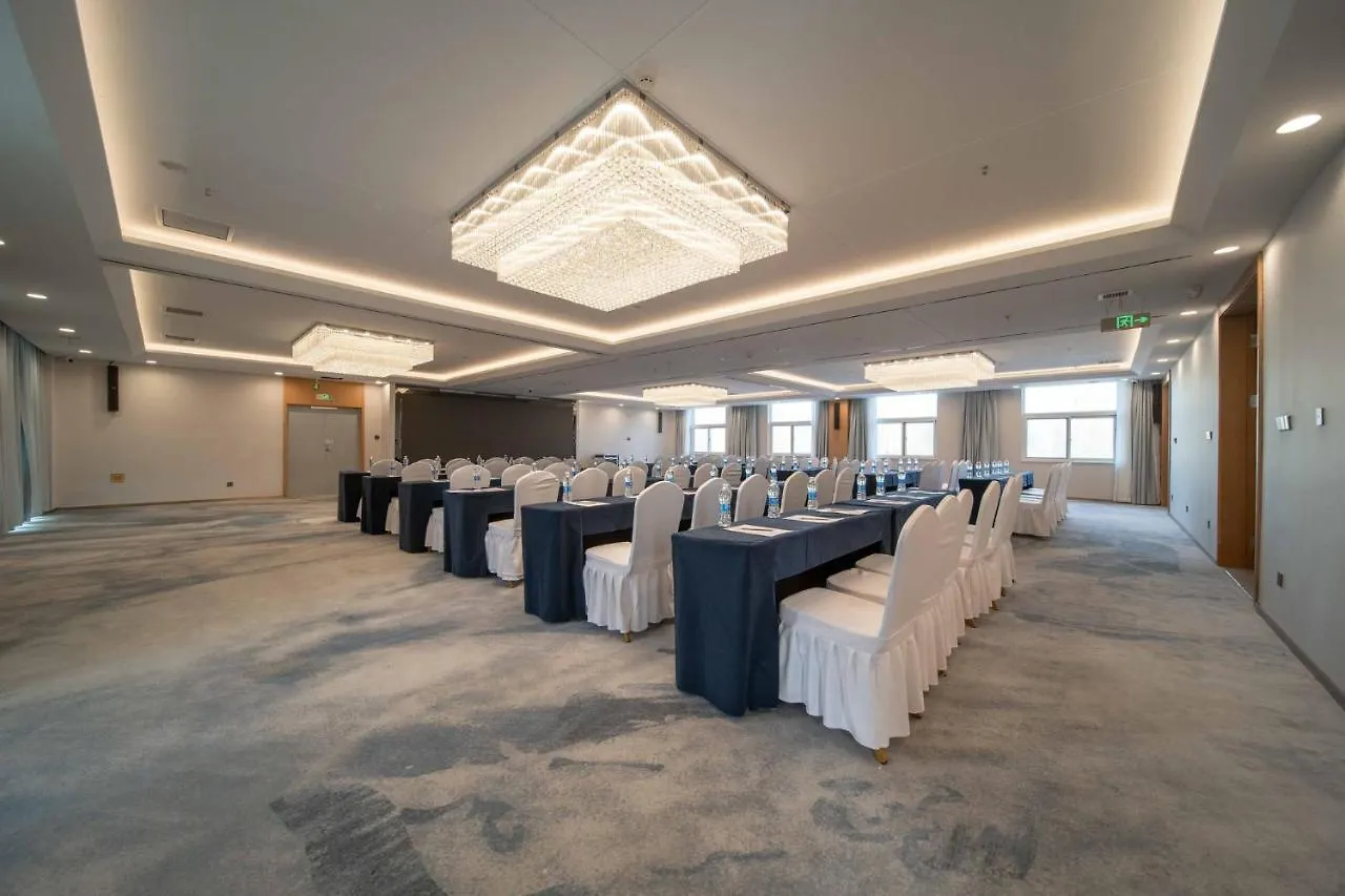 Holiday Inn Express Zhengzhou Guancheng, An Ihg Hotel