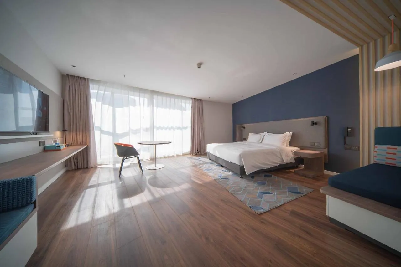 Holiday Inn Express Zhengzhou Guancheng, An Ihg Hotel
